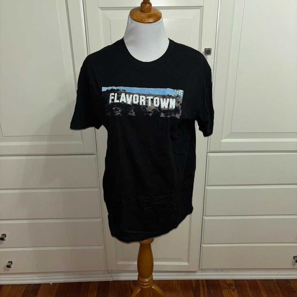 Flavortown tee - size large - like new